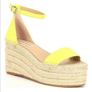 Antonio Melani Neon Wedges 9